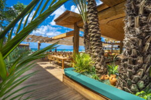 cc-media-teras_restaurant_on_the_beach-4