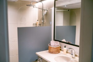 ananea_Kleopatra_Beach_Suite_Room_(Bathroom) (1)