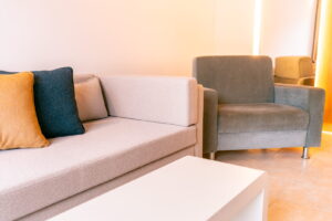 Family Room with 2 Bedroom Pool View - Living Room