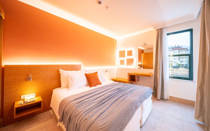 Standard Room (5)